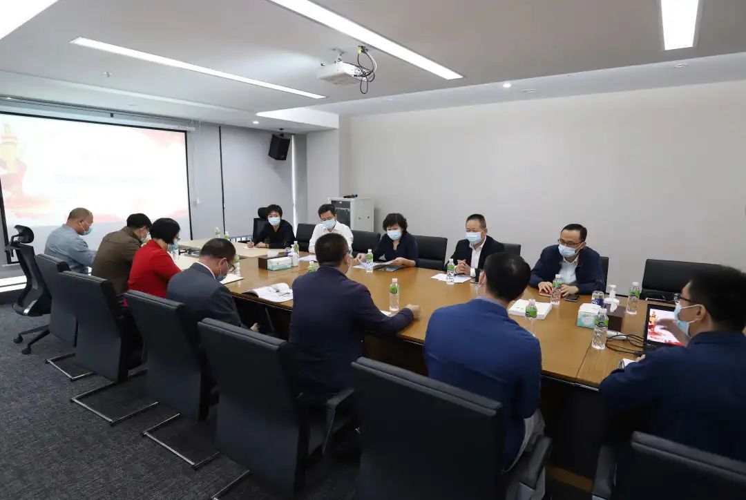 佛山市委常委、政法委書記陳小堅等一行領(lǐng)導(dǎo)蒞臨寶索企業(yè)集團(tuán)督導(dǎo)疫情防控工作！